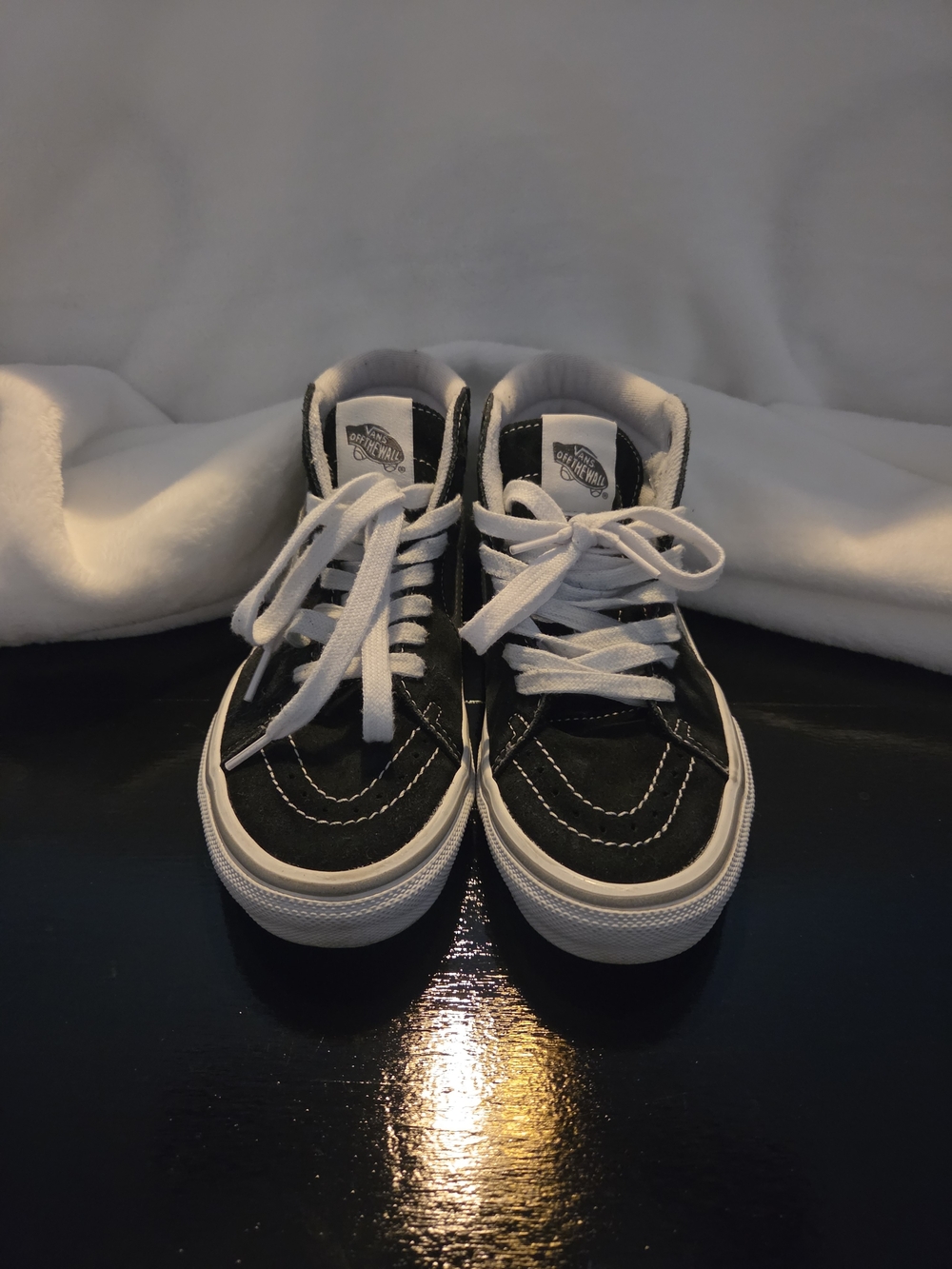 Vans Black & White Sk8-Hi Style High-Top Sneakers Size 5.5 Men's